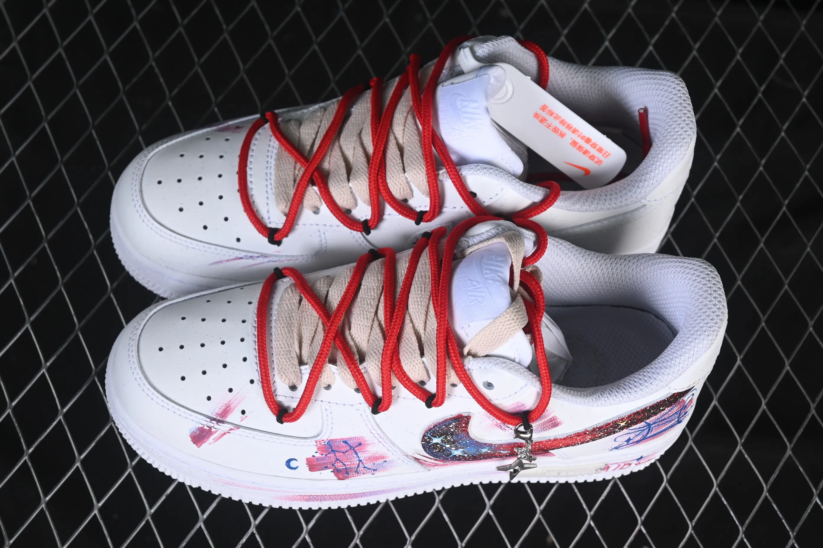 All categories Nk Air Force 1 Air Force series Nk Air Force 1 Low Air Force low-top Nike Air Force 1'07 Low "Gemini" Hand-painted graffiti twelve constellations series Gemini Air Force One low-top casual sneakers 521-621